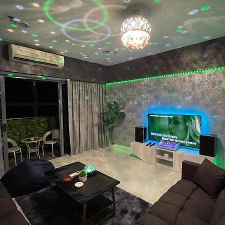 Mercu Summer Suite Klcc With Karaoke & Playstation Kuala Lumpur Zewnętrze zdjęcie