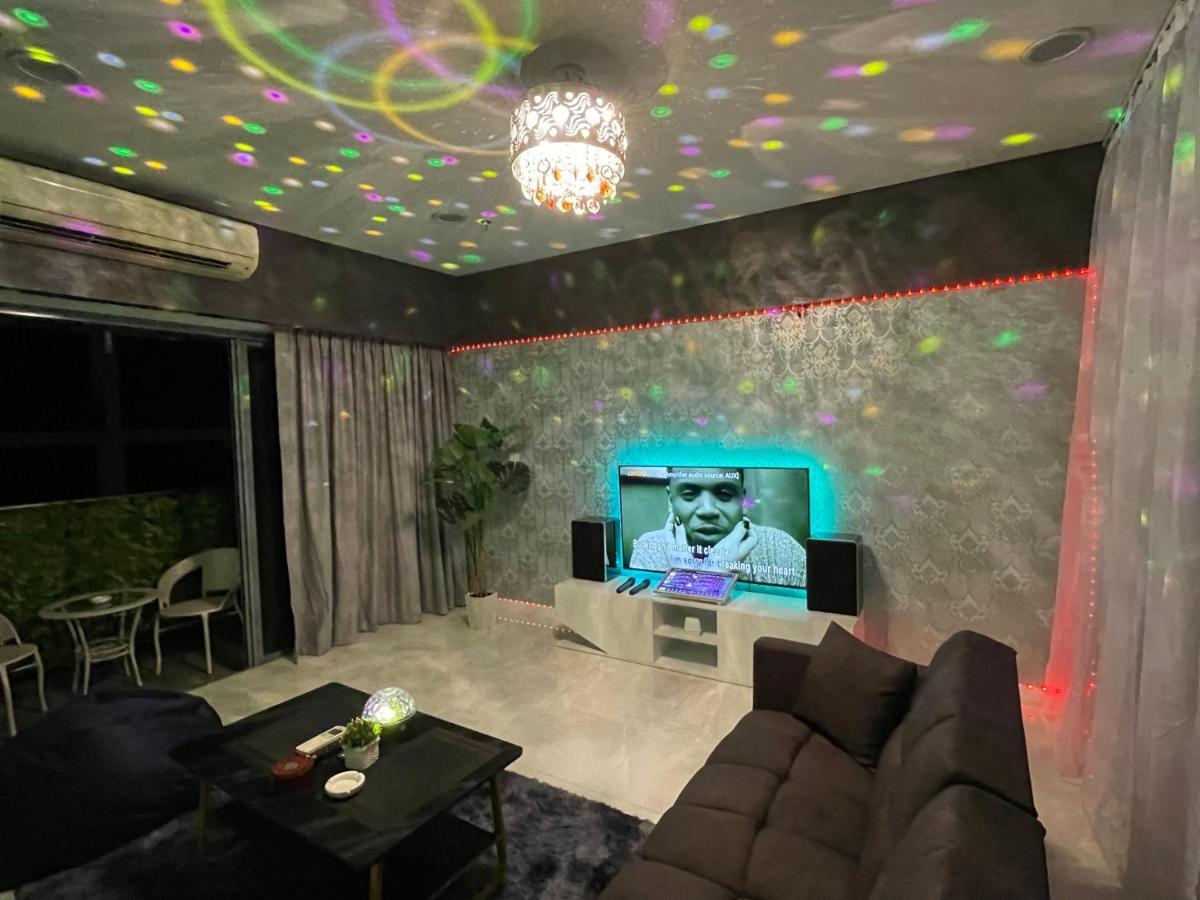 Mercu Summer Suite Klcc With Karaoke & Playstation Kuala Lumpur Zewnętrze zdjęcie